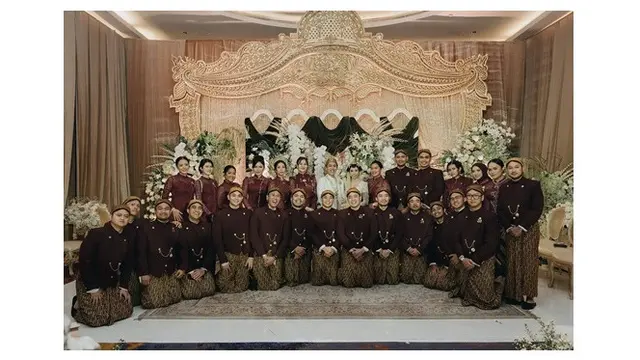 6 Potret Pernikahan Sangun Ragahdo, Aaliyah dan Thariq Jadi Pengiring Pengantin