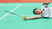 Pebulu tangkis ganda putri Indonesia, Febriana Dwipuji Kusuma/Amalia Cahaya Pratiwi bertanding melawan pebulu tangkis ganda putri Thailand, Jongklophan Kititharakul/Rawinda Prajongjai pada final bulu tangkis beregu putri SEA Games 2023 di Badminton Hall Morodok Techo National Stadium, Phnom Penh, Kamboja, Kamis (11/05/2023). (Bola.com/Abdul Aziz)
