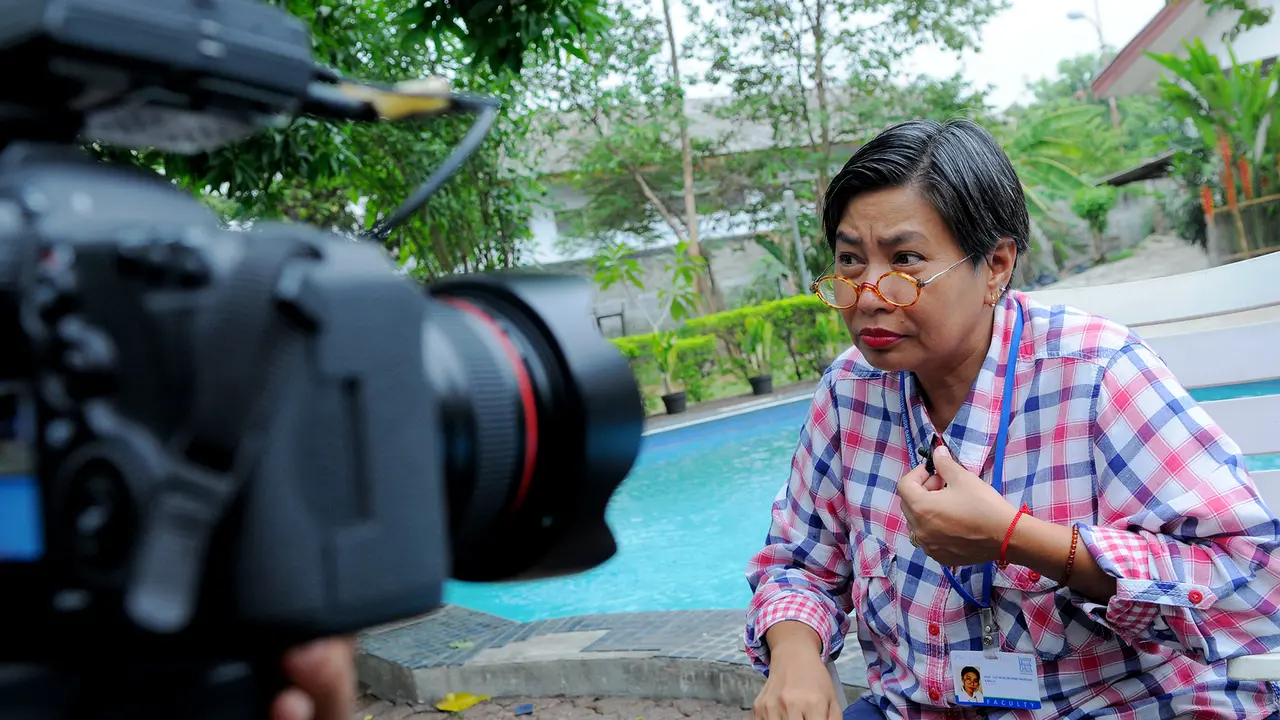 Prof. Tjut Nyak Deviana Daudsjah A.Mus.D 