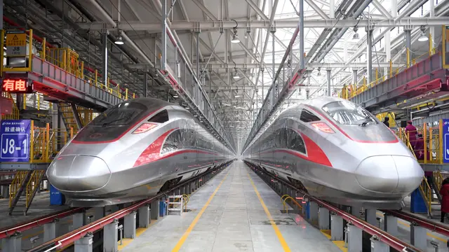 Begini Wujud Kereta Peluru Fuxing CR400AF Milik China