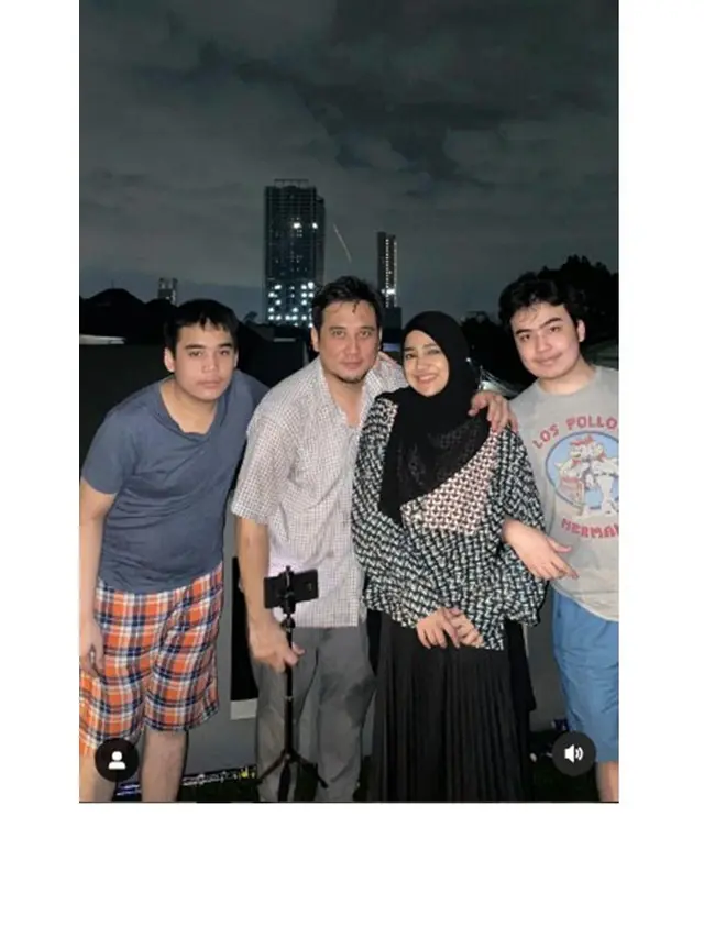7 Potret Kebersamaan Cindy Fatikasari dengan Anak Kembarnya, Jarang Tersorot