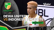 Berita video highlights kemenangan Dewa United Surabaya atas Indonesia Patriots pada putaran pertama IBL 2022, Sabtu (22/1/2022) sore hari WIB.