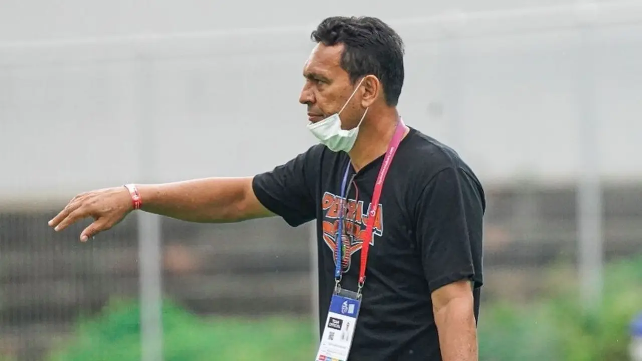 Pelatih Persiraja Banda Aceh - Sergio Alexandre