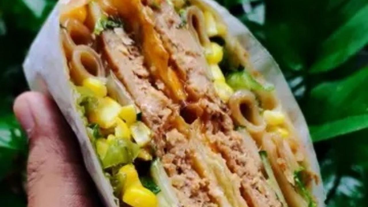 Resep lumpia burger. (dok. Cookpad  @MirnaWidodo87)