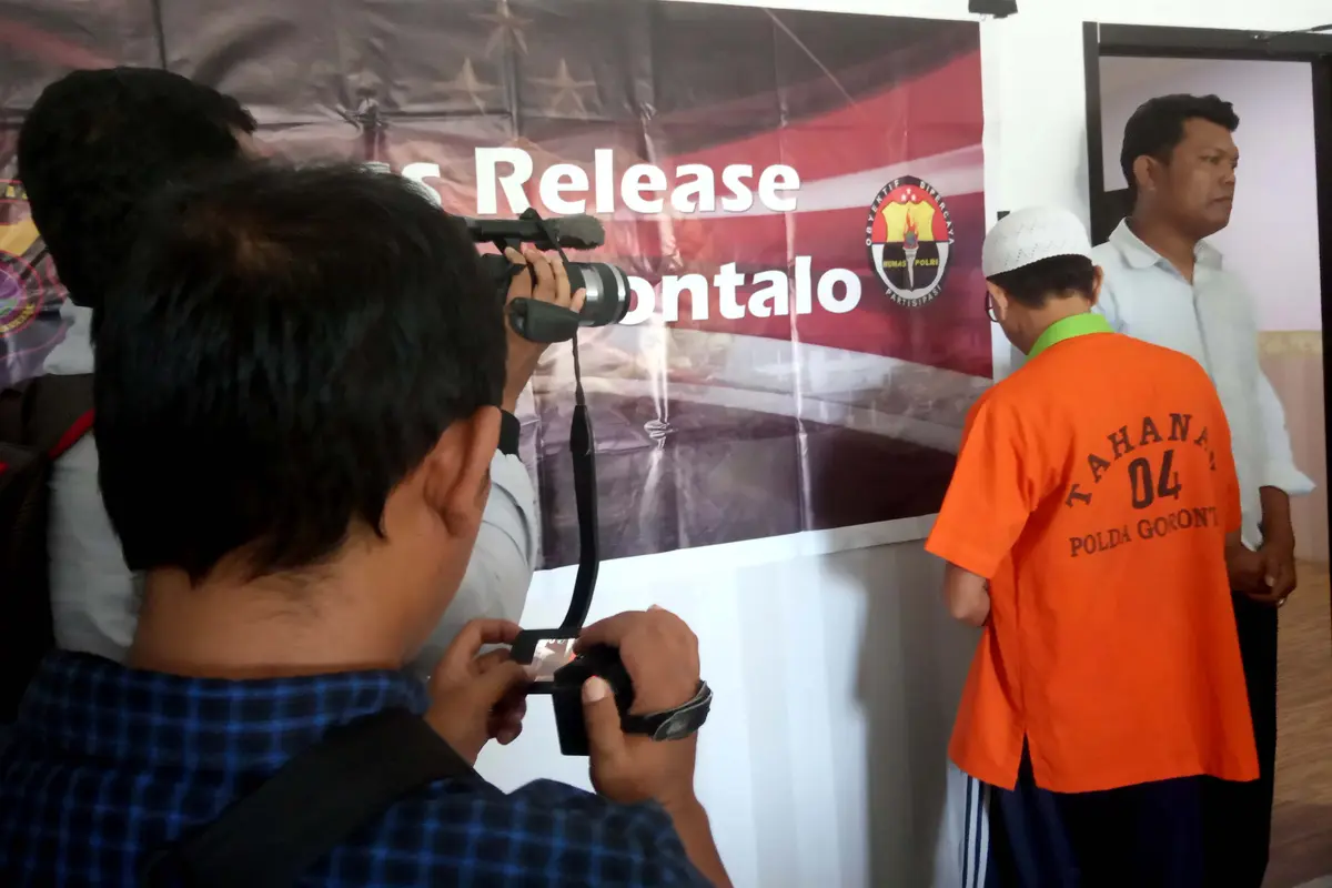 Ekspolitasi Anak Korban Gempa