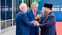 Presiden RI Prabowo Subianto menghadiri KTT G20 di Rio de Janeiro, Brasil, Senin, 18 November 2024. Kedatangan Prabowo langsung disambut Presiden Brasil Luiz Inácio Lula da Silva. (Foto: Laily Rachev - Biro Pers Sekretariat Presiden)