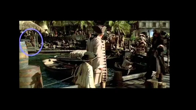 5 Penampakan 'Tak Sengaja' di Film Hollywood (Bagian 3) 