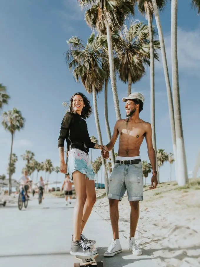 Ilustrasi Relationship