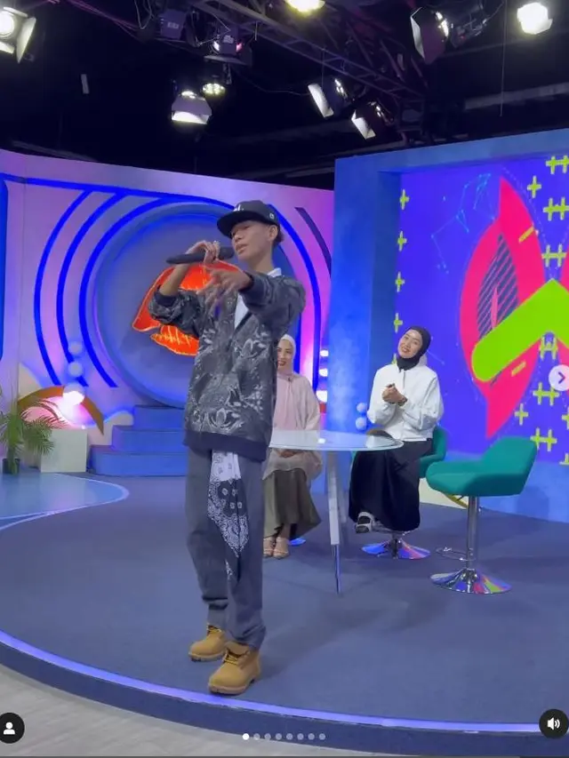 6 Potret Selfi Nafilah dan Mikala Saka, Sang Putra yang Ikuti Jejak Rapper Iwa K