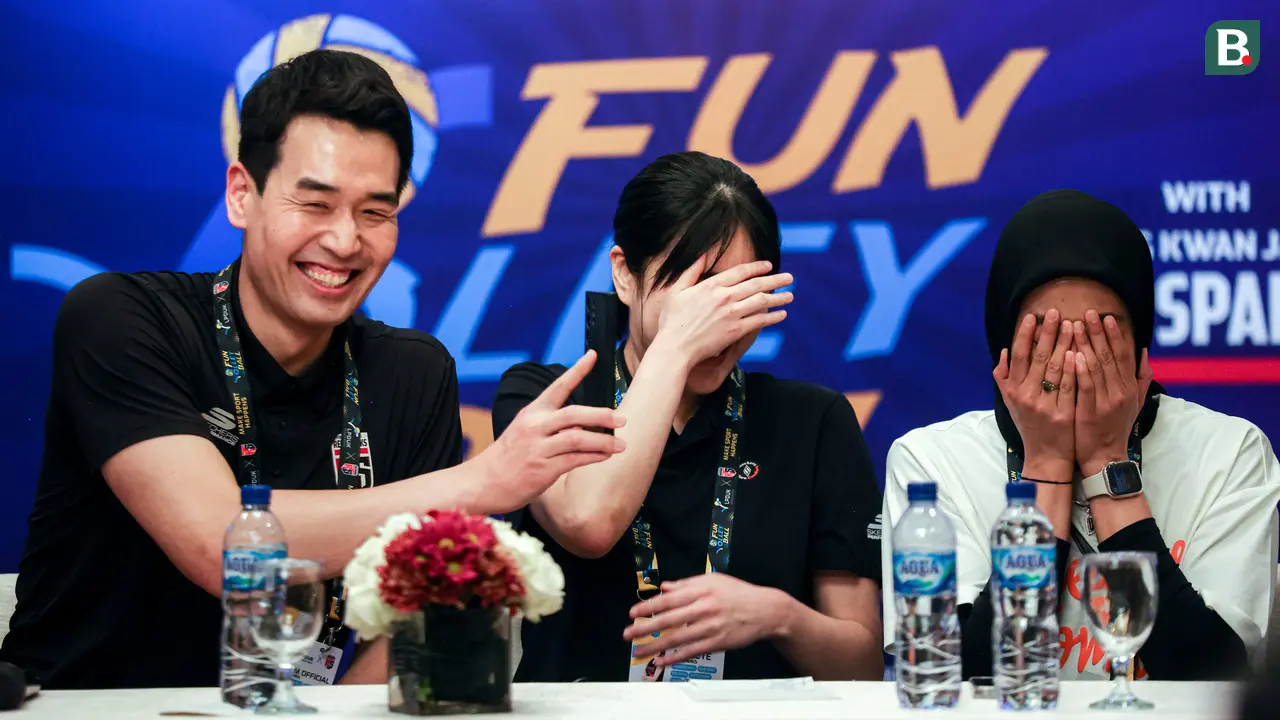 Foto: Tingkah Usil Megawati dan Setter Andalan Red Sparks saat Konferensi Pers Jelang Laga Fun Volleyball 2024