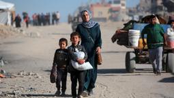 Hal tersebut diungkap Kepala Badan Dana Anak-Anak PBB (UNICEF) Catherine Russell pada Kamis (15/5/2025). “Sangat tidak bermoral bahwa lebih dari 45 anak dilaporkan tewas dalam serangan udara di Gaza dalam dua hari," tulis Russell di media sosial X. (Bashar TALEB/AFP)