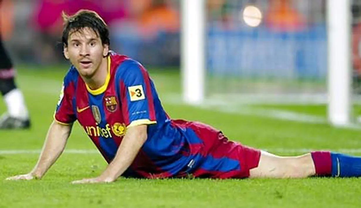 Reaksi penyerang Barcelona Lionel Messi dalam laga kontra Mallorca di Nou Camp, 3 Oktober 2010 ,yang berakhir 1-1. AFP PHOTO/JOSEP LAGO