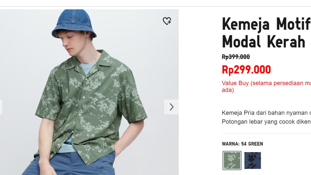 Ilustrasi foto: Kemeja Uniqlo yang sedang promo. Harganya lebih terjangkau dari harga seragam SMA di Tulungagung yang viral.