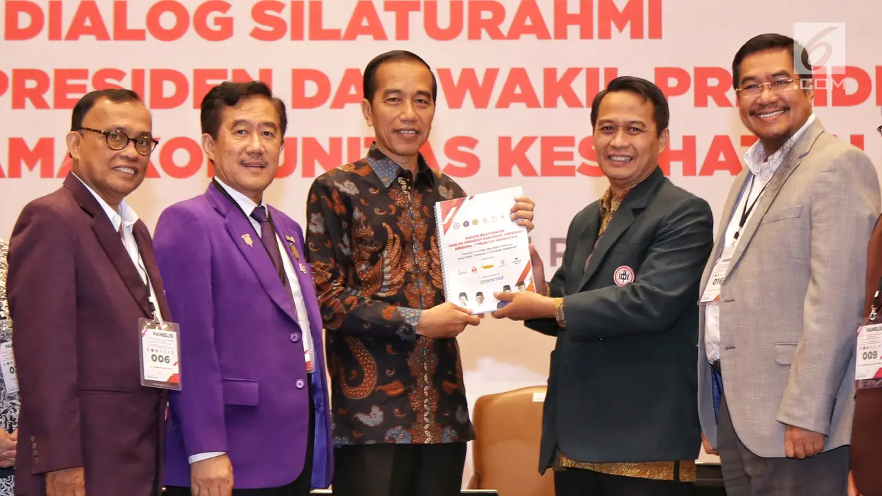 Bersama Komunitas Kesehatan, Jokowi Hadiri Dialog Silaturahmi