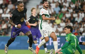 Hasil Pertandingan La Liga: Barcelona Gaspol, Elche Dibekuk 5-0 di Manuel Martinez Valero