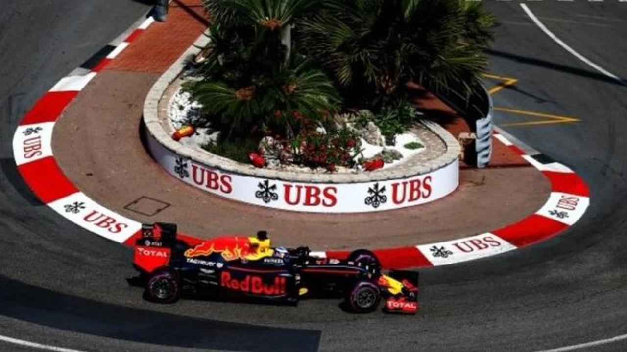 Renault Kembali Pasok Mesin Red Bull Untuk Dua Musim