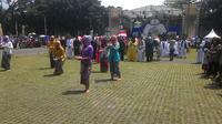 Upacara adat prosesi kawin cai dalam gelaran pesona budaya Garut (Liputan6.com/Jayadi Supriadin)