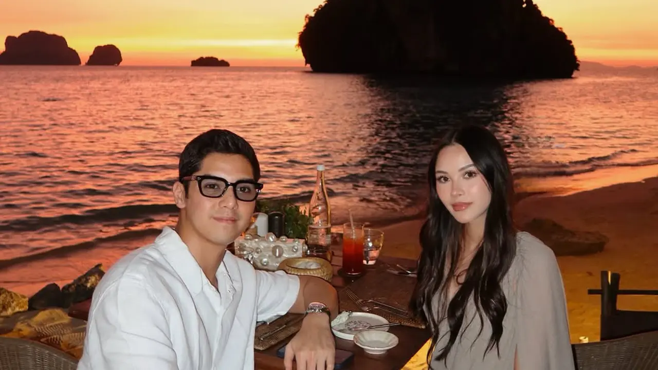 Pesona Bumil Stylish Alyssa Daguise Saat Babymoon di Thailand dengan Mini Dress dan Sandal Hermes Rp13jutaan
