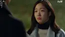 Kim Go Eun pun menuturkan jika setelah drama Goblin sukses, banyak orang yang ingin melihat aktingnya lagi. Dan kebanyakan orang punya ekspektasi yang tinggi. (Foto: Soompi.com)
