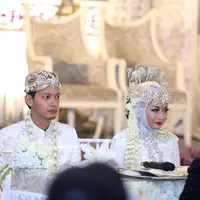 Akad nikah Fedi Nuril dengan Vanny Widyasasti (Yunan Laziale/Bintang.com)