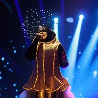 Melly Goeslaw saat tampil di The Biggest Concert "Ada Apa Dengan Cinta 2". (Adrian Putra/Bintang.com)