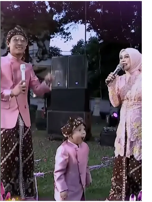 8 Momen Tujuh Bulan Kehamilan dan Gender Reveal Lesti Kejora, Berlangsung Meriah