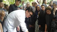 Pemakaman Dylan Sahara, Korban Tsunami Selat Sunda (Liputan6.com/Dian Kurniawan)