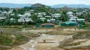 Suasana lokasi pengungsian warga Rohingya di Kamp Kutupalong, Ukhia, Bangladesh, Jumat (13/9/2019). Kamp ini didirikan secara tidak resmi pada tahun 1991 setelah ribuan orang Rohingya melarikan diri dari Operasi Pyi Thaya yang dilancarkan militer Burma. (MUNIR UZ ZAMAN/AFP)