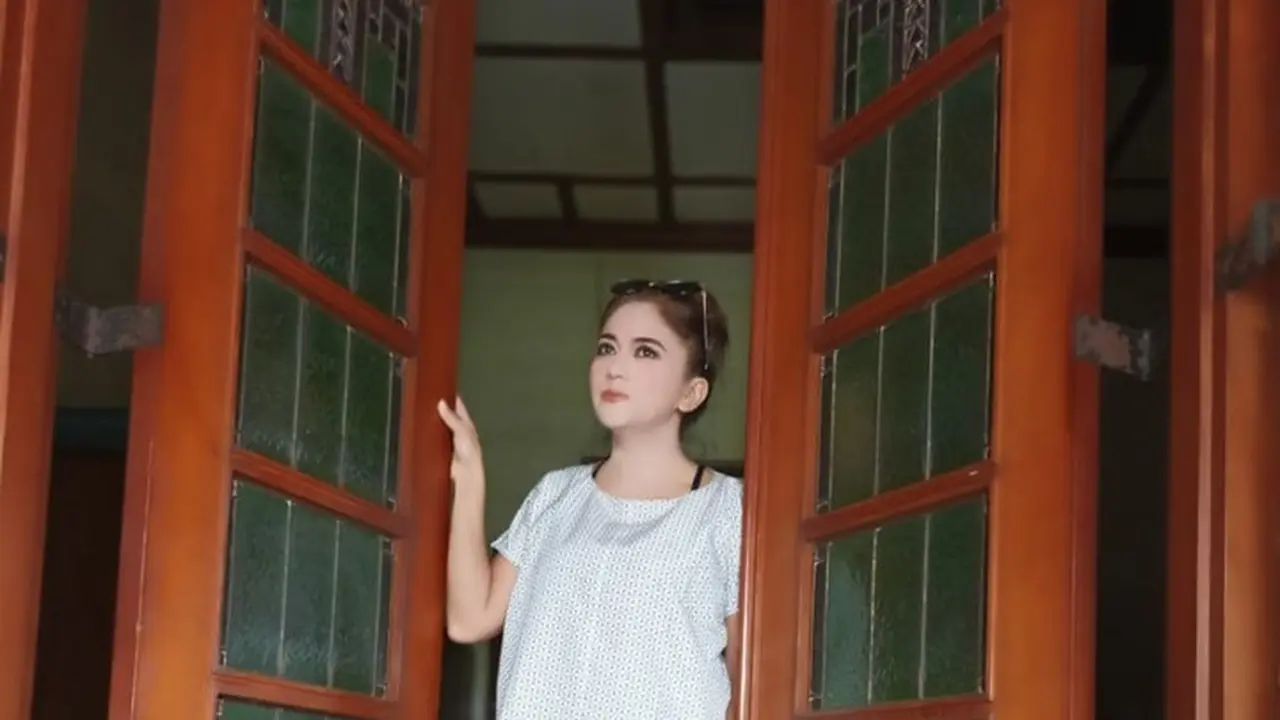 Sally Marcellina