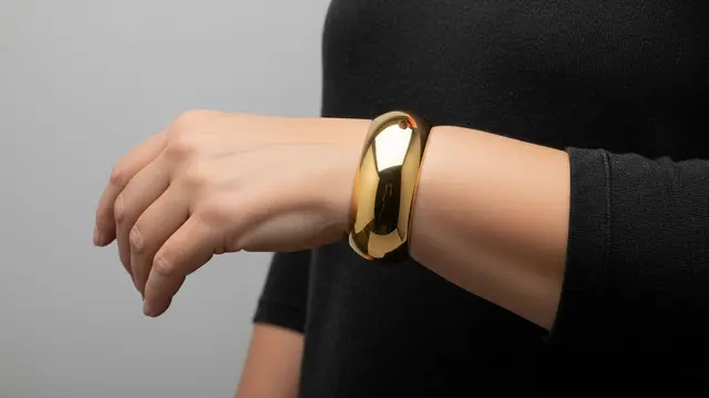 Model Gelang Emas Klasik untuk Tangan Besar/Ilustrasi Gemini AI