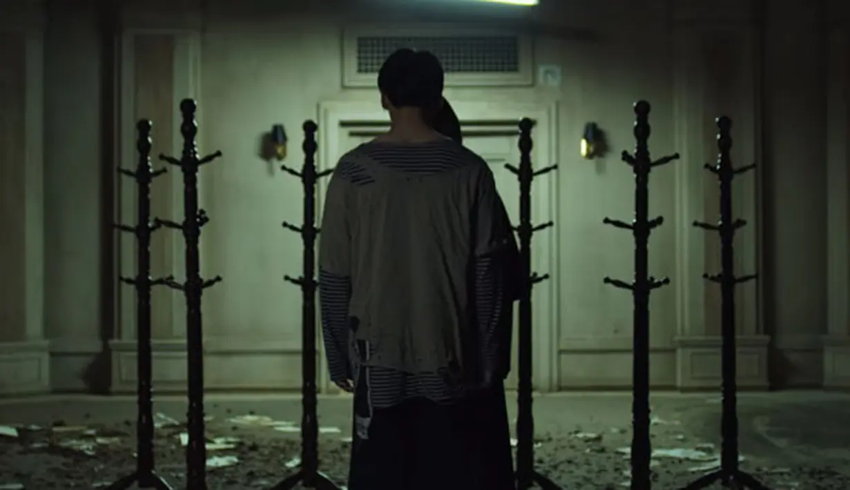 Bagi para ARMY yang sudah menikmati video Highlight Reel, pasti sudah tahu dengan barang-barang yang dibawa oleh masing-masing personel BTS. (Foto: Youtube.com)