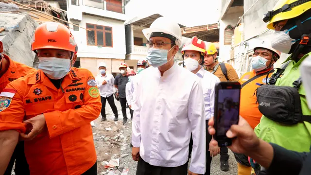 Kemensos dampingi evakuasi Haikal (foto: Istmewa