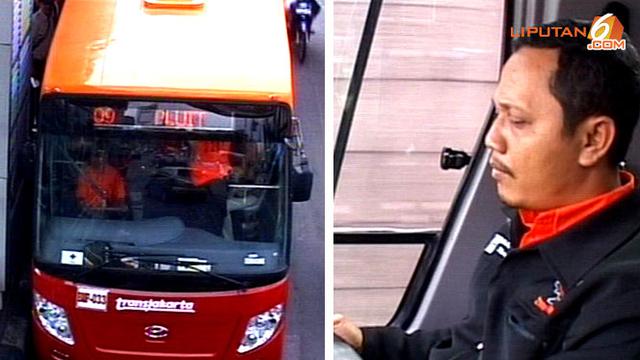 Video Ada Yang Senang Dan Sedih Gaji Sopir Bus Tj Rp 7 7 Juta News Liputan6 Com