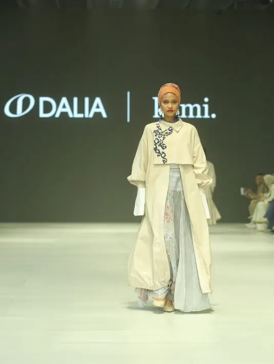 Melalui koleksi ini, CEO Kami yaitu Istafiana Candarini atau dikenal sebagai Irin ingin mendorong Wanita Indonesia untuk terus percaya diri dan mencintai dirinya sendiri dengan tampil stylish.  [Foto: Fimela/Adirian Utama P]