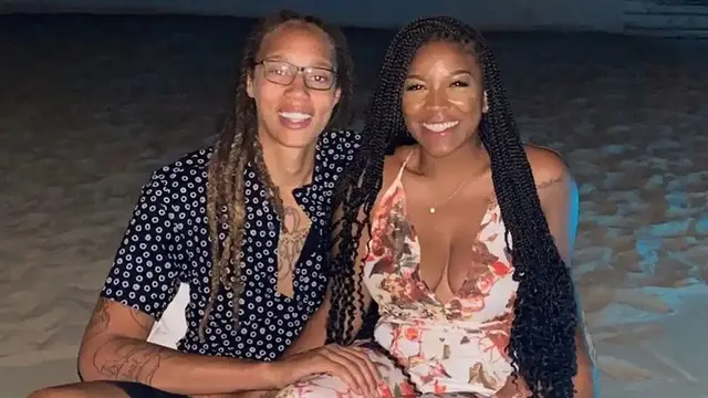 Pebasket Wanita Brittney Griner bersama istrinya