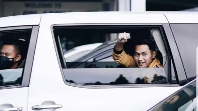 6 Potret Aditya Halindra Faridzky, Calon Bupati Tuban yang Viral