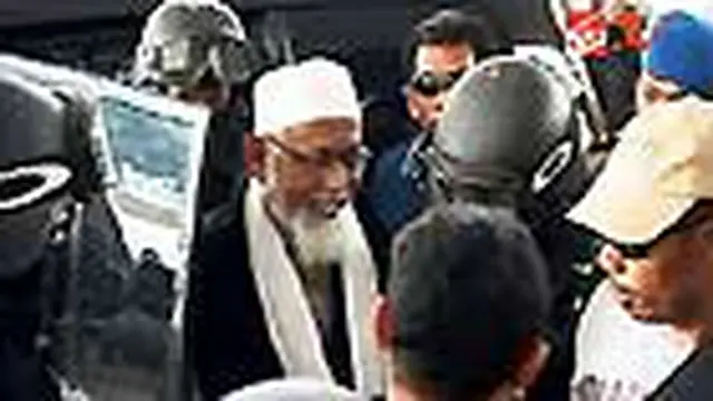 Ba'asyir Keluhkan Sakit Panggul