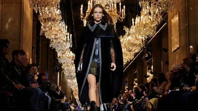 Perpaduan Masa Lalu dan Masa Kini lewat Koleksi Louis Vuitton Women's Spring-Summer 2022