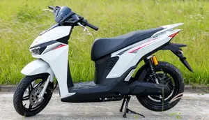 Dari Pagi hingga Malam, VinFast Viper Buktikan Motor Listrik Tak Ribet