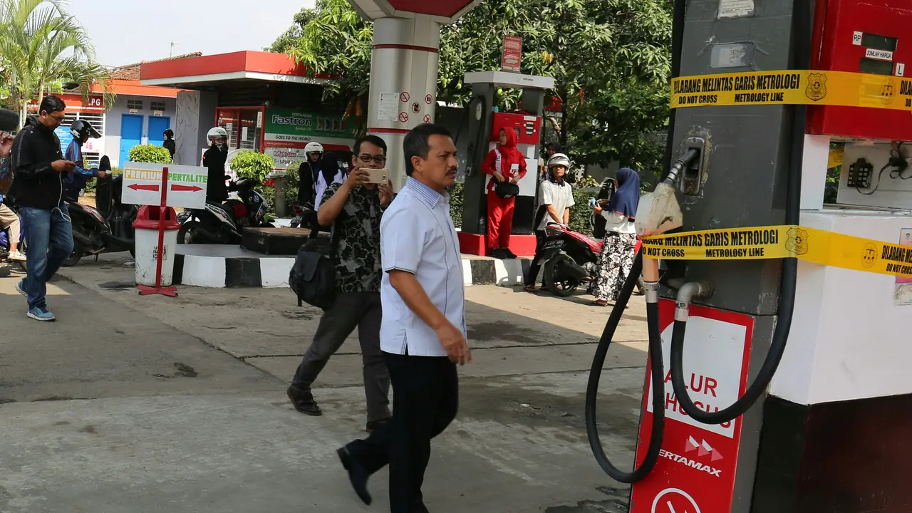 Direktorat Perlindungan Konsumen dan Tertib Niaga menggelar sidak di SPBU karena dugaan curang soal jumlah takaran