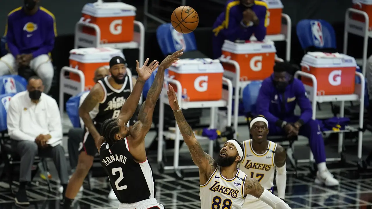 Los Angeles Lakers Vs Los Angeles Clippers