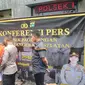 Polres Tangerang Selatan merilis pelaku pembunuhan remaja di BSD City, Tangerang Selatan. (Dok. Liputan6.com/Pramita Tristiawati)