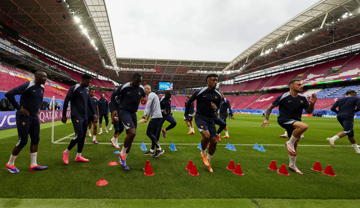 Belanda dan Prancis sama-sama mengawali langkah di turnamen ini dengan kemenangan. (AP Photo/Hassan Ammar)