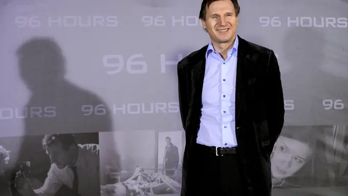 [Bintang] Liam Neeson