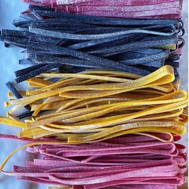 Ragam Pasta Warna-warni yang Enak Dipandang dan Disantap