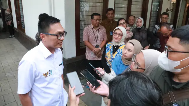 Siap Sambut Lebaran, Wamen BUMN Pastikan Ketersediaan Uang Tunai