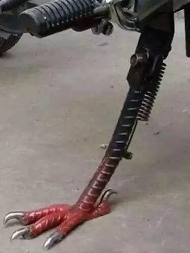 8 Potret Nyeleneh Modifikasi Standar Sepeda Motor Ini Unik Banget