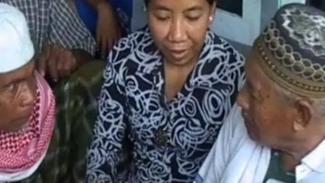 29 Tahun Lalu Dimakamkan, Pria Tua Itu Hadir Lagi