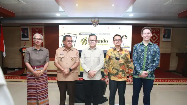 Launching Portal Satu Data NTT, Wamendagri Bima Dorong Pemerintahan yang Transparan dan Efisien