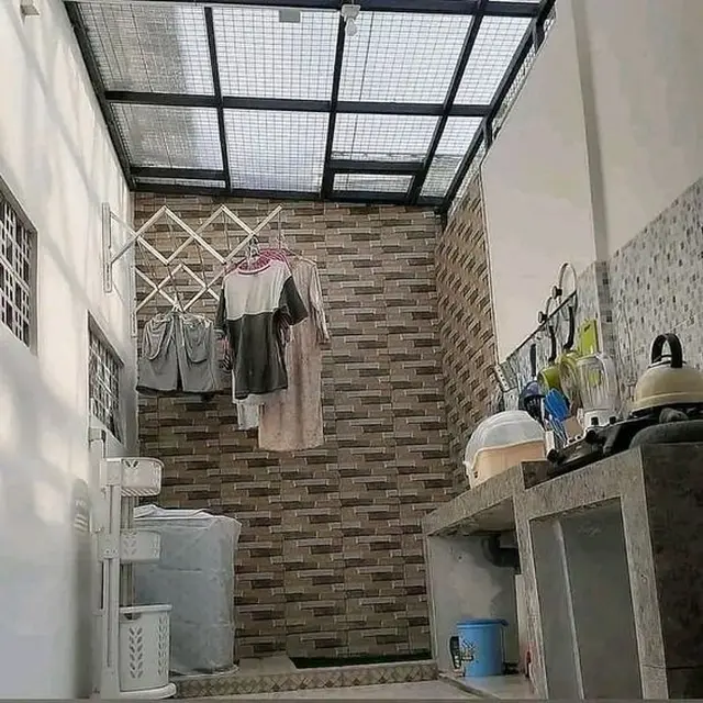 Ruang Cuci Jemur Minimalis Menyatu dengan Dapur